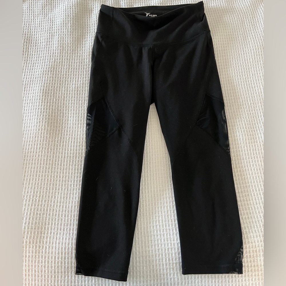 Legging with Mesh Insert- Go dry fabric size Medium